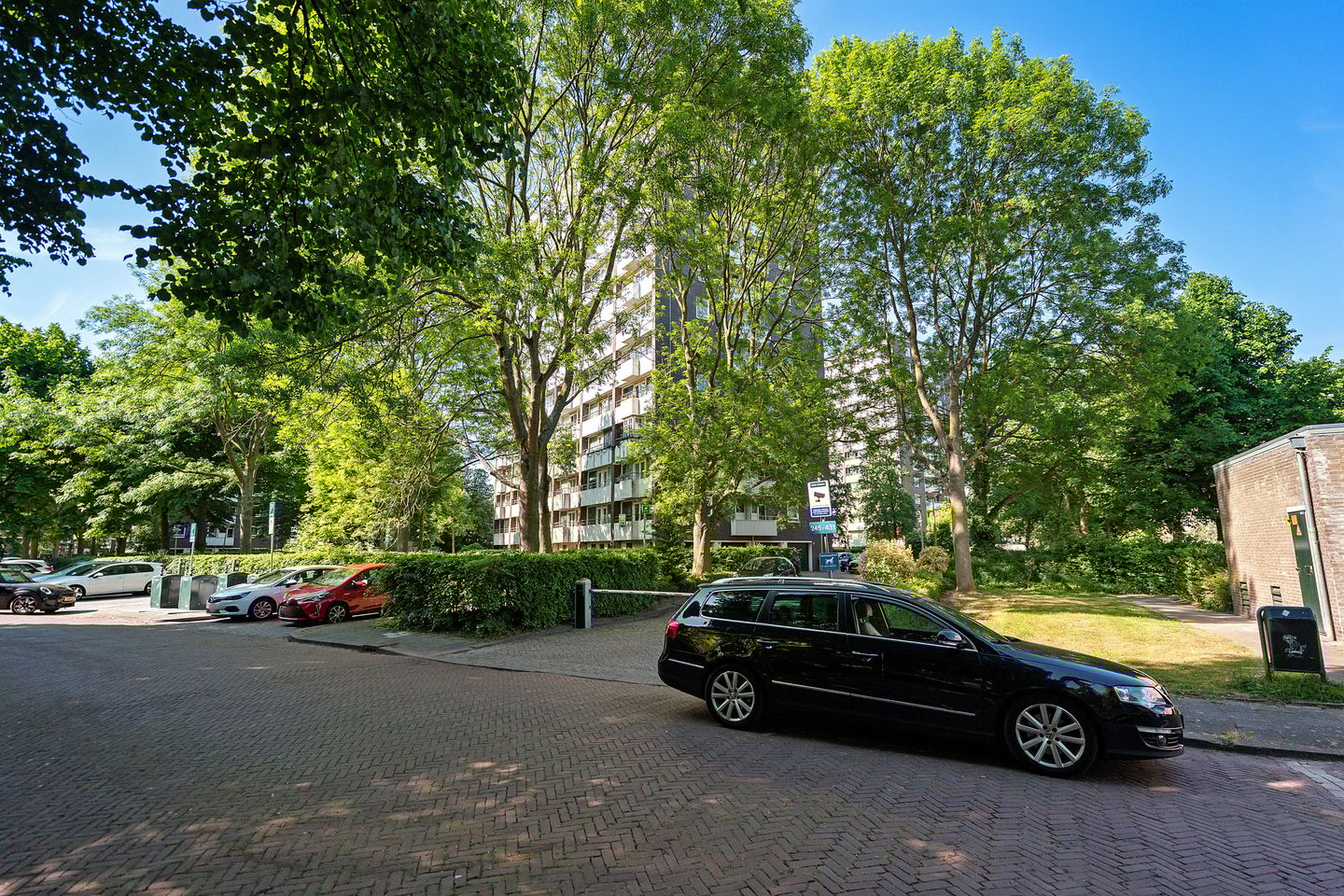 Foto 1 van Roggekamp 347