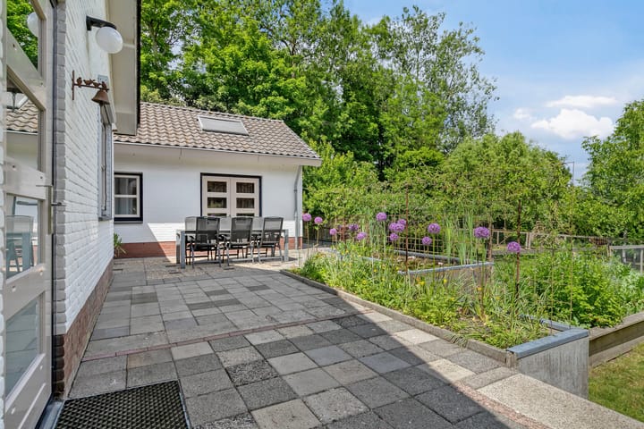 Foto 28 van Dorpsstraat 4