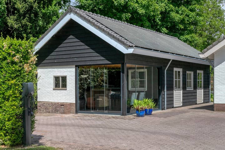 Foto 38 van Dorpsstraat 4