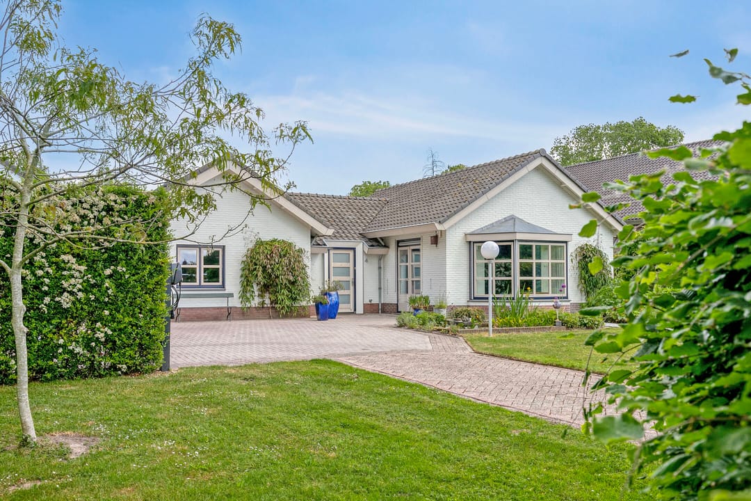 Foto 46 van Dorpsstraat 4