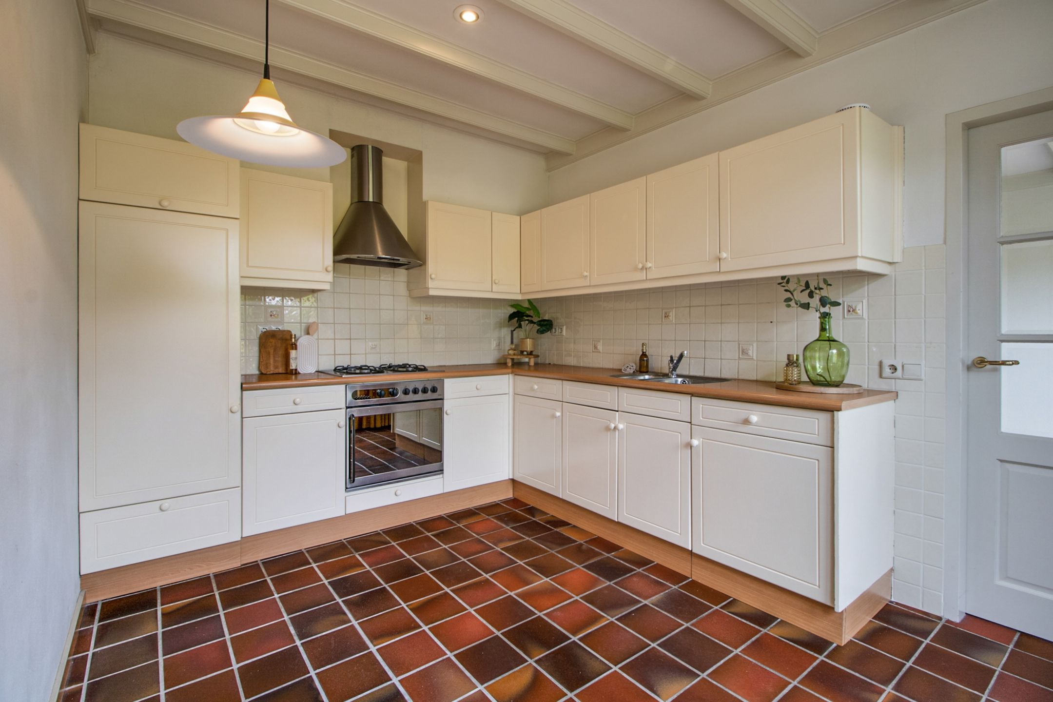 Foto 15 van Burg. Verwielstraat 99