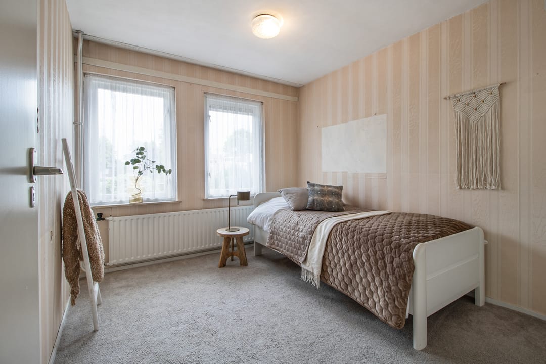 Foto 22 van Burg. Verwielstraat 99