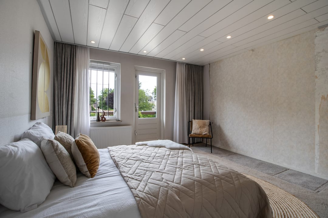 Foto 28 van Burg. Verwielstraat 99