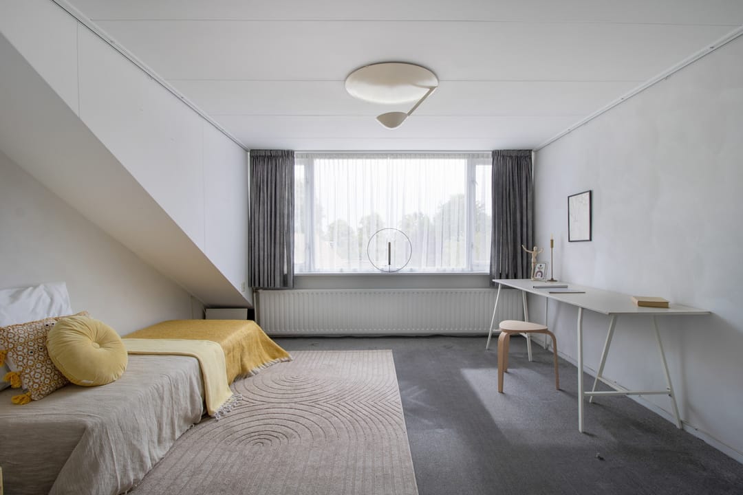 Foto 32 van Burg. Verwielstraat 99