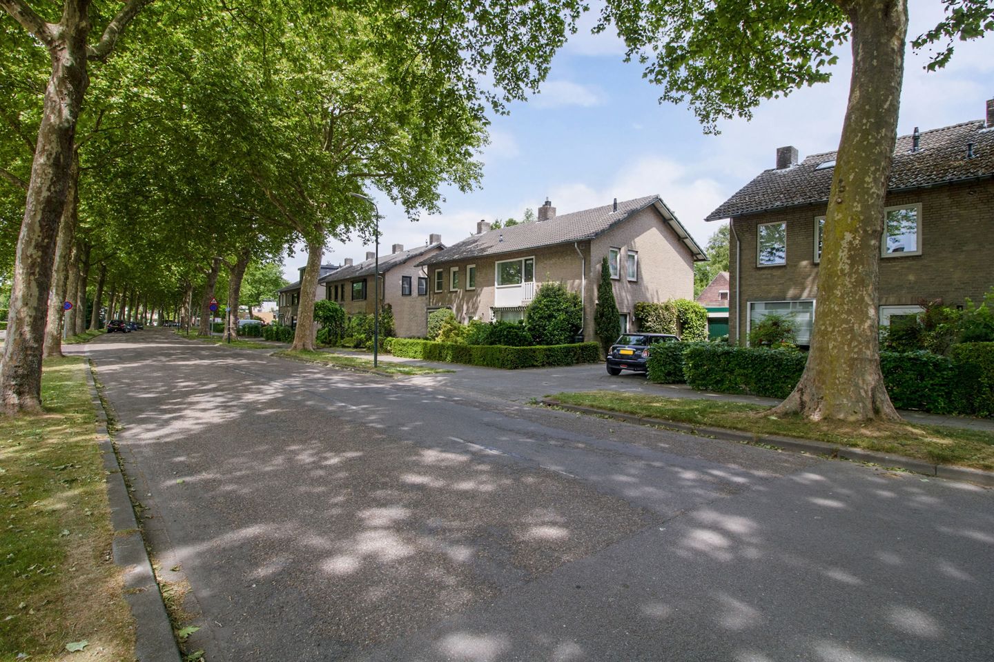 Foto 40 van Burg. Verwielstraat 99