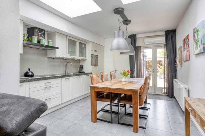 Foto 7 van Zuid-Oosterstraat 26