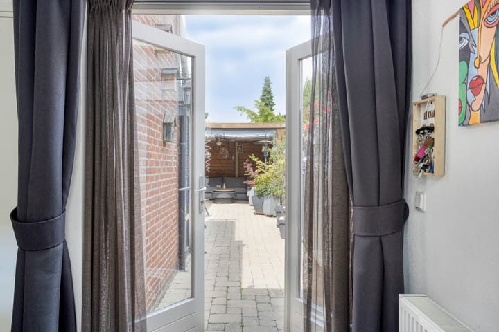 Foto 12 van Zuid-Oosterstraat 26