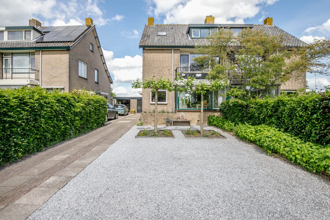 Photo 1 of Kerkweg 76