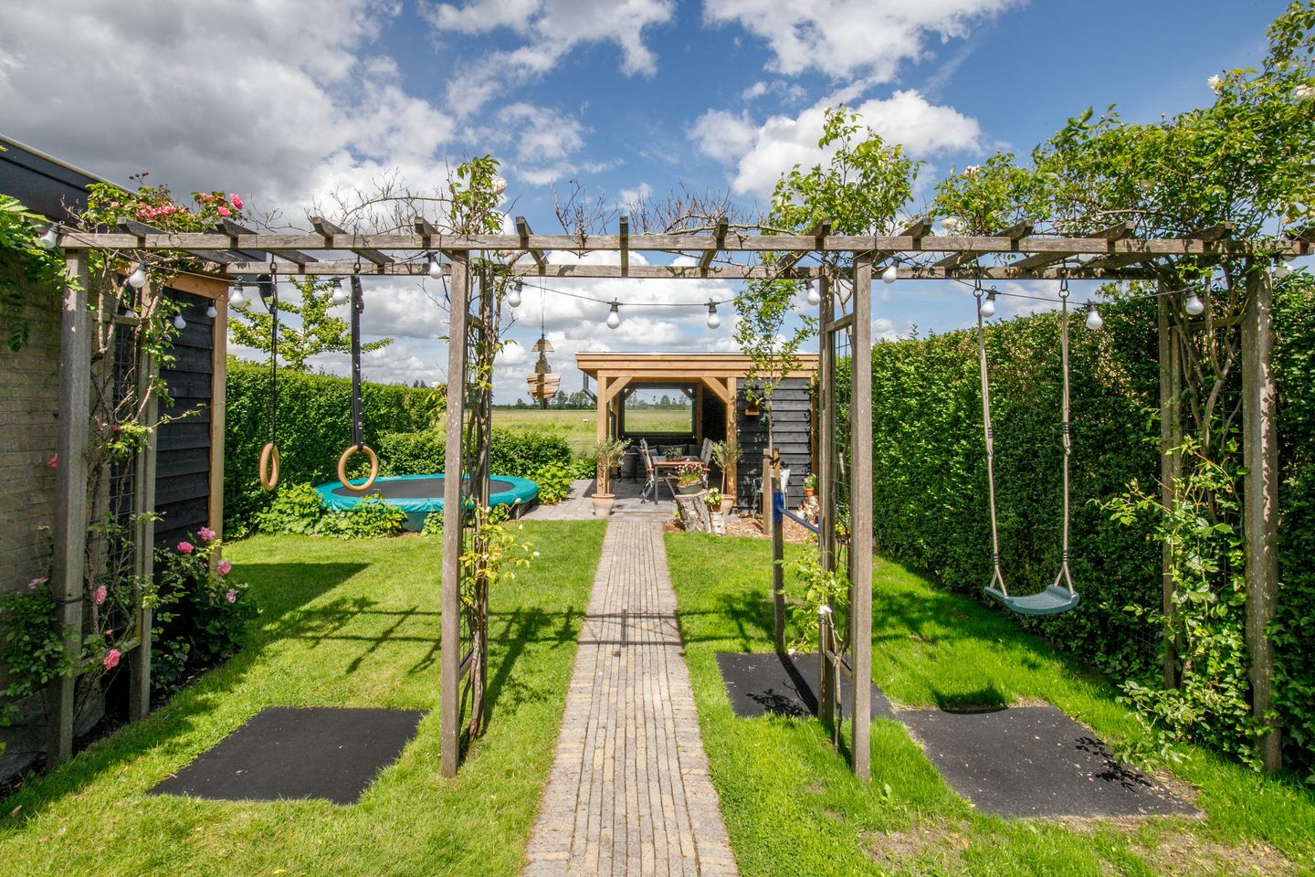 Photo 40 of Kerkweg 76