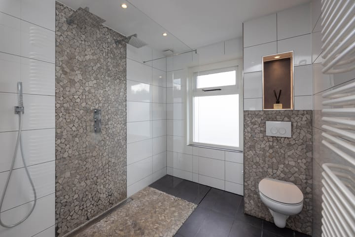 Photo 18 of Bongertsweg 12