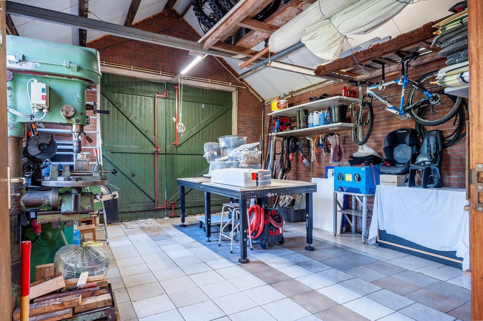 Photo 42 of Merwededijk 23