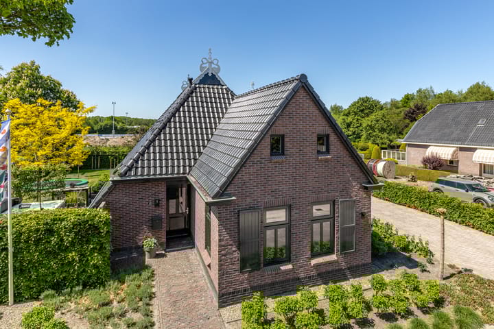 Foto 10 van Leeksterweg 49