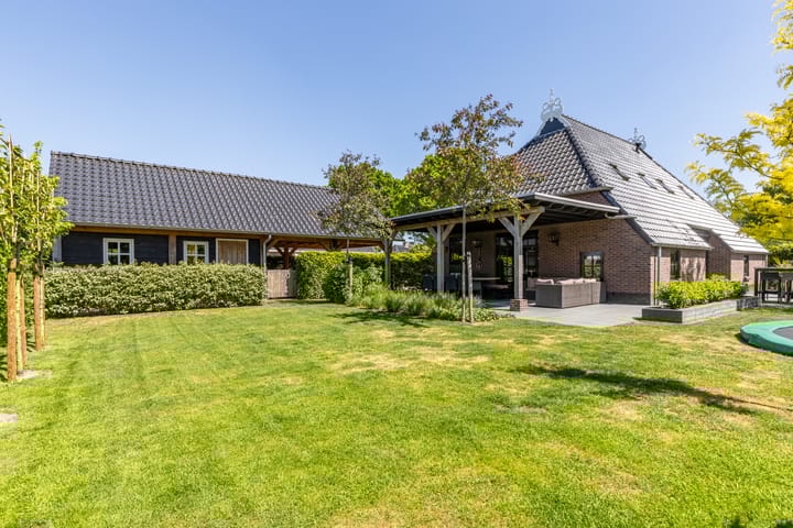 Foto 22 van Leeksterweg 49