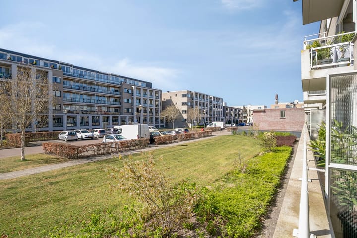 Foto 19 van Anna van Burenstraat 39