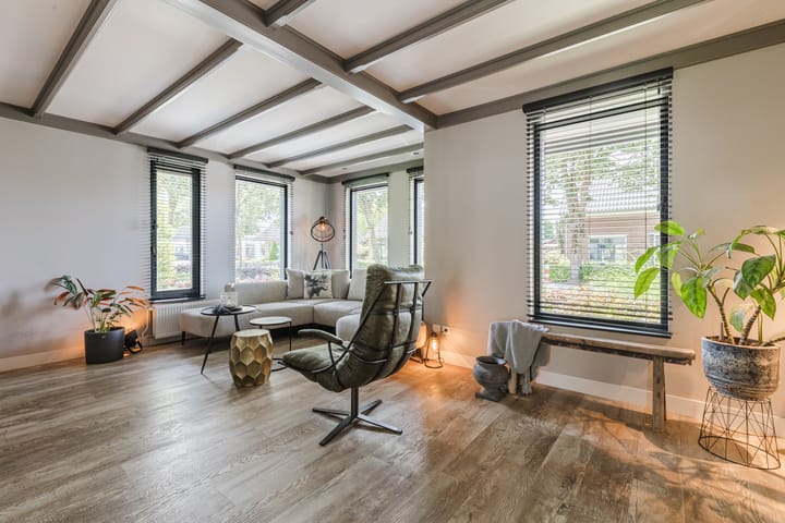 Photo 3 of Grensweg 4-A