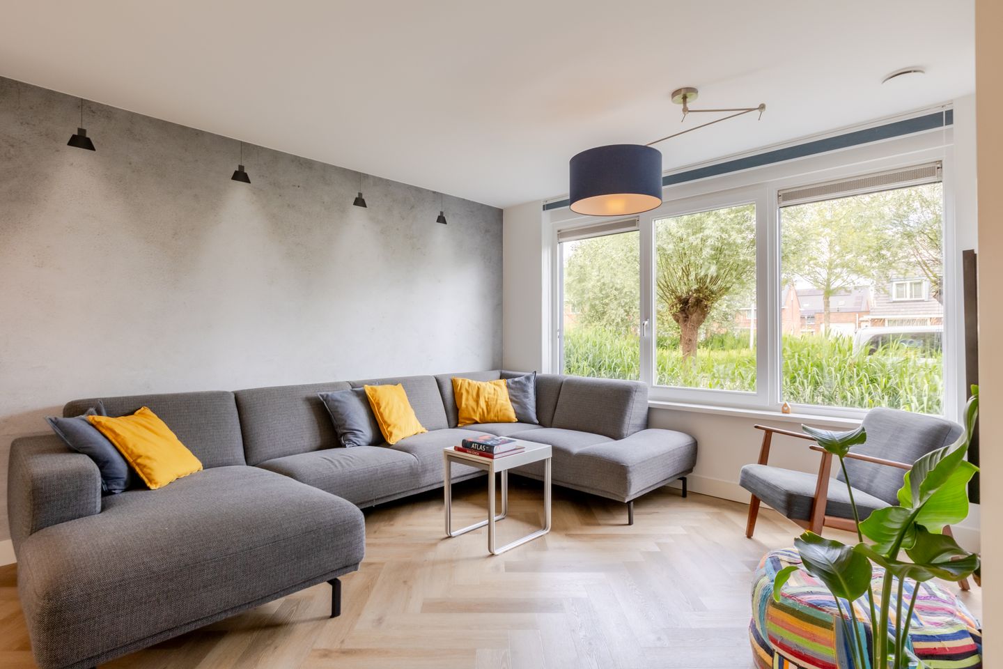 Foto 4 van Vrouwenmantel 45