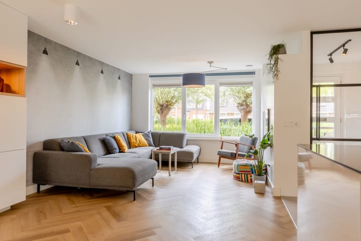 Foto 6 van Vrouwenmantel 45