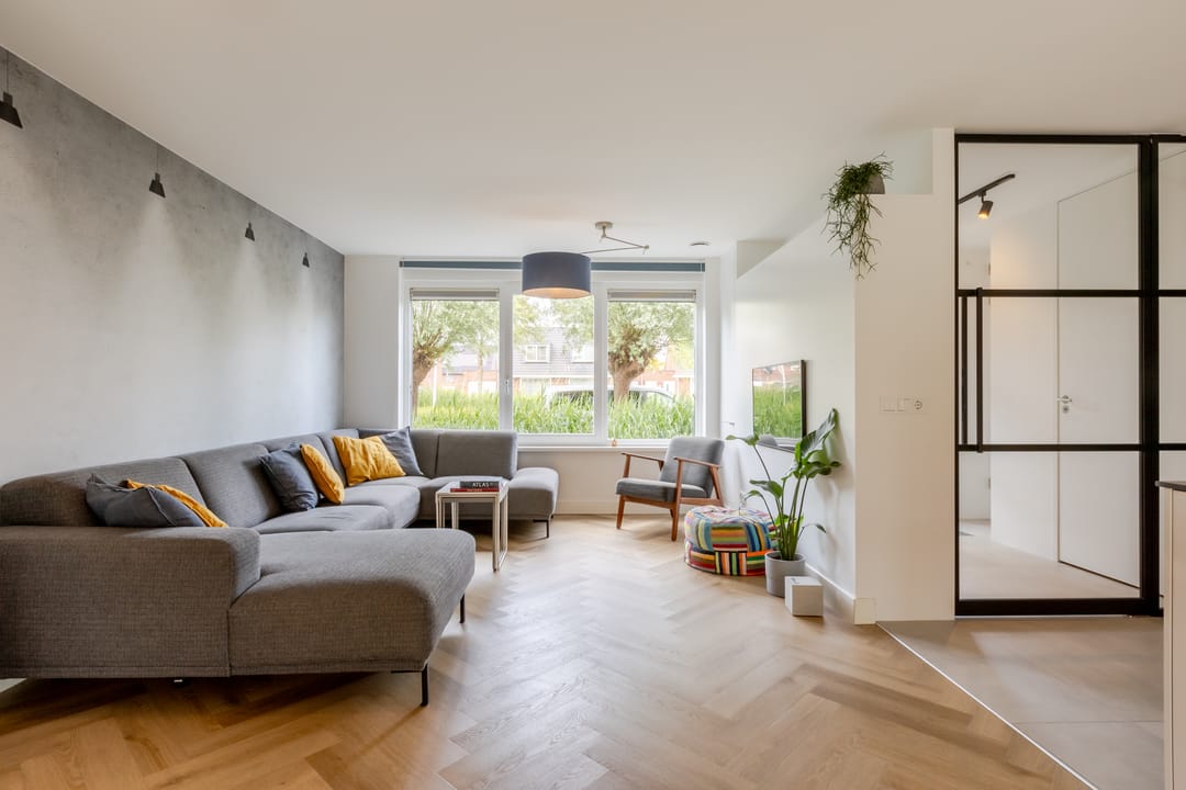 Foto 2 van Vrouwenmantel 45