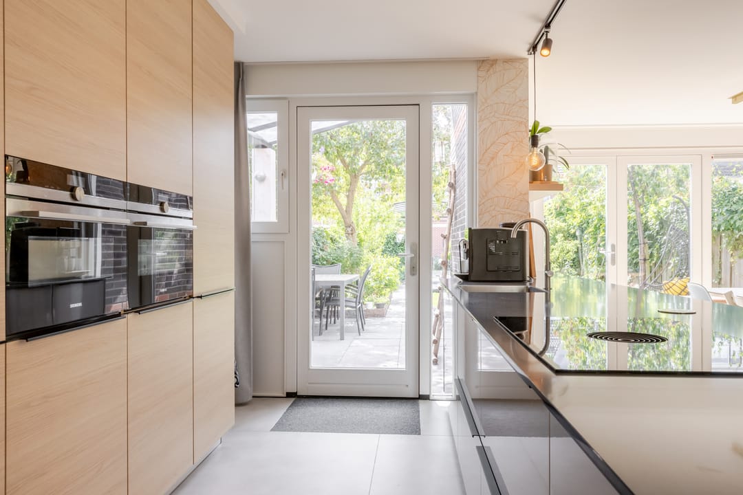 Foto 16 van Vrouwenmantel 45