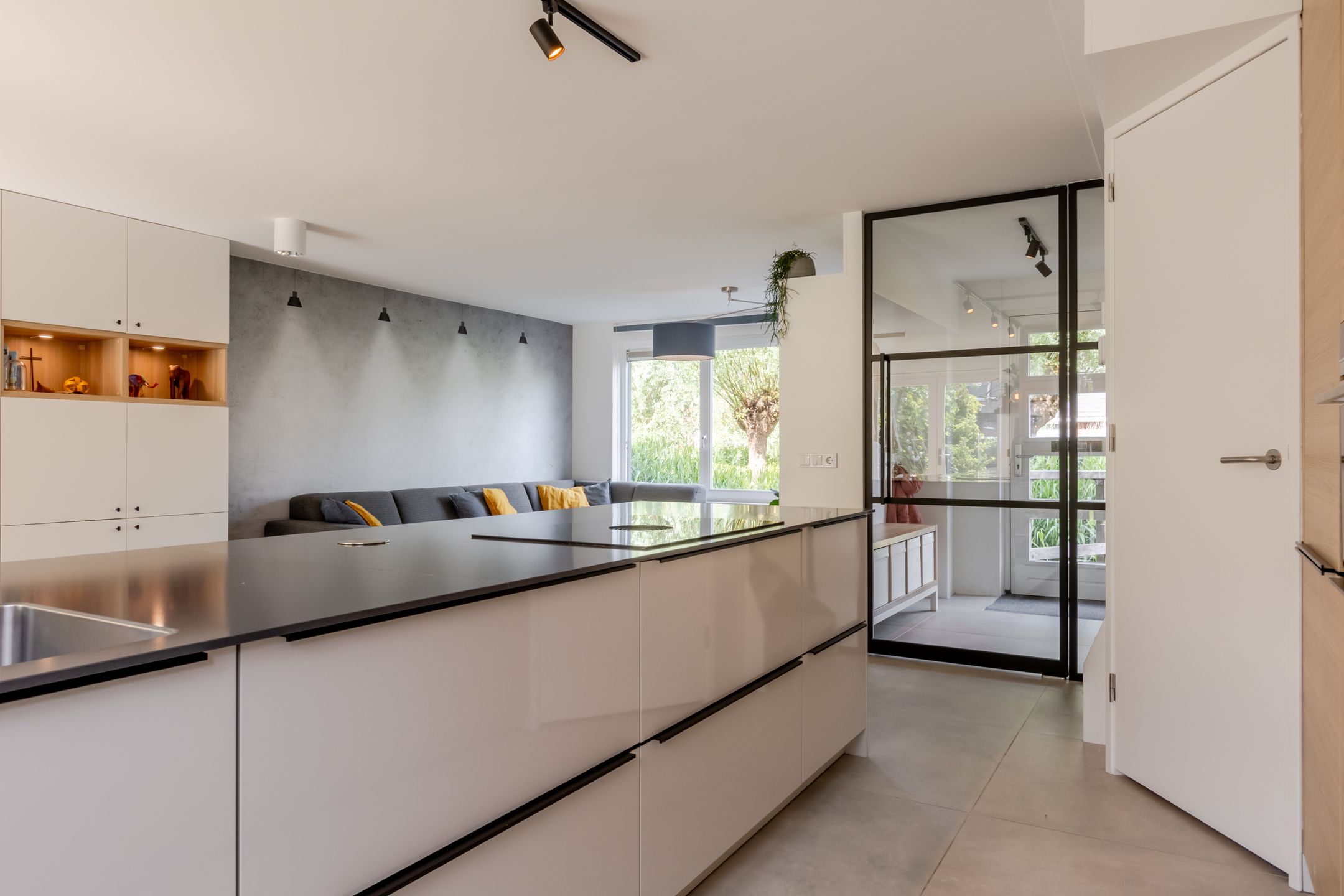 Foto 18 van Vrouwenmantel 45