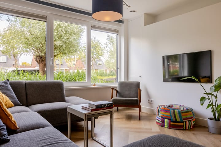 Foto 79 van Vrouwenmantel 45