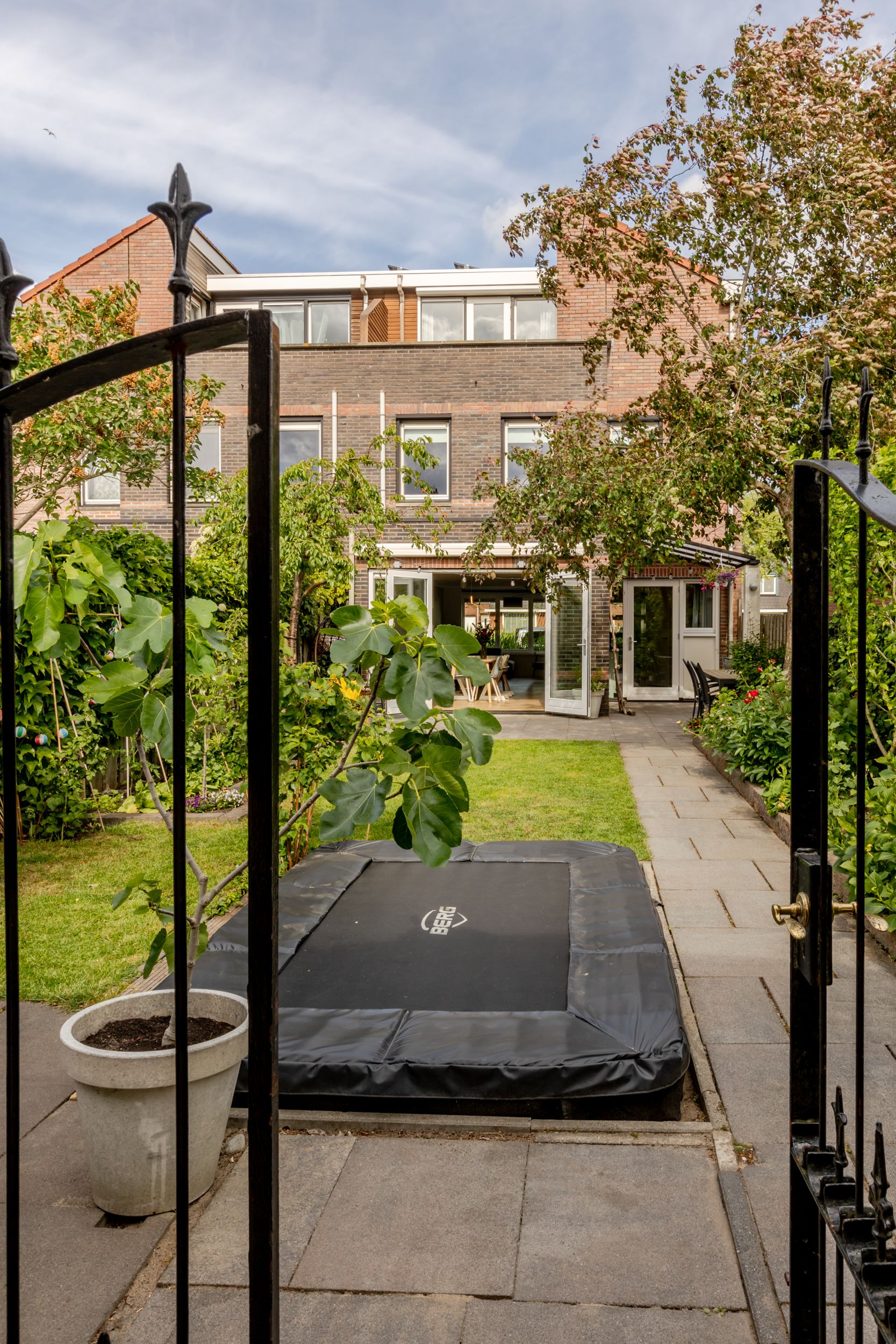 Foto 84 van Vrouwenmantel 45