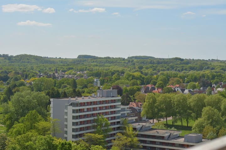 Photo 32 of Apollolaan 126