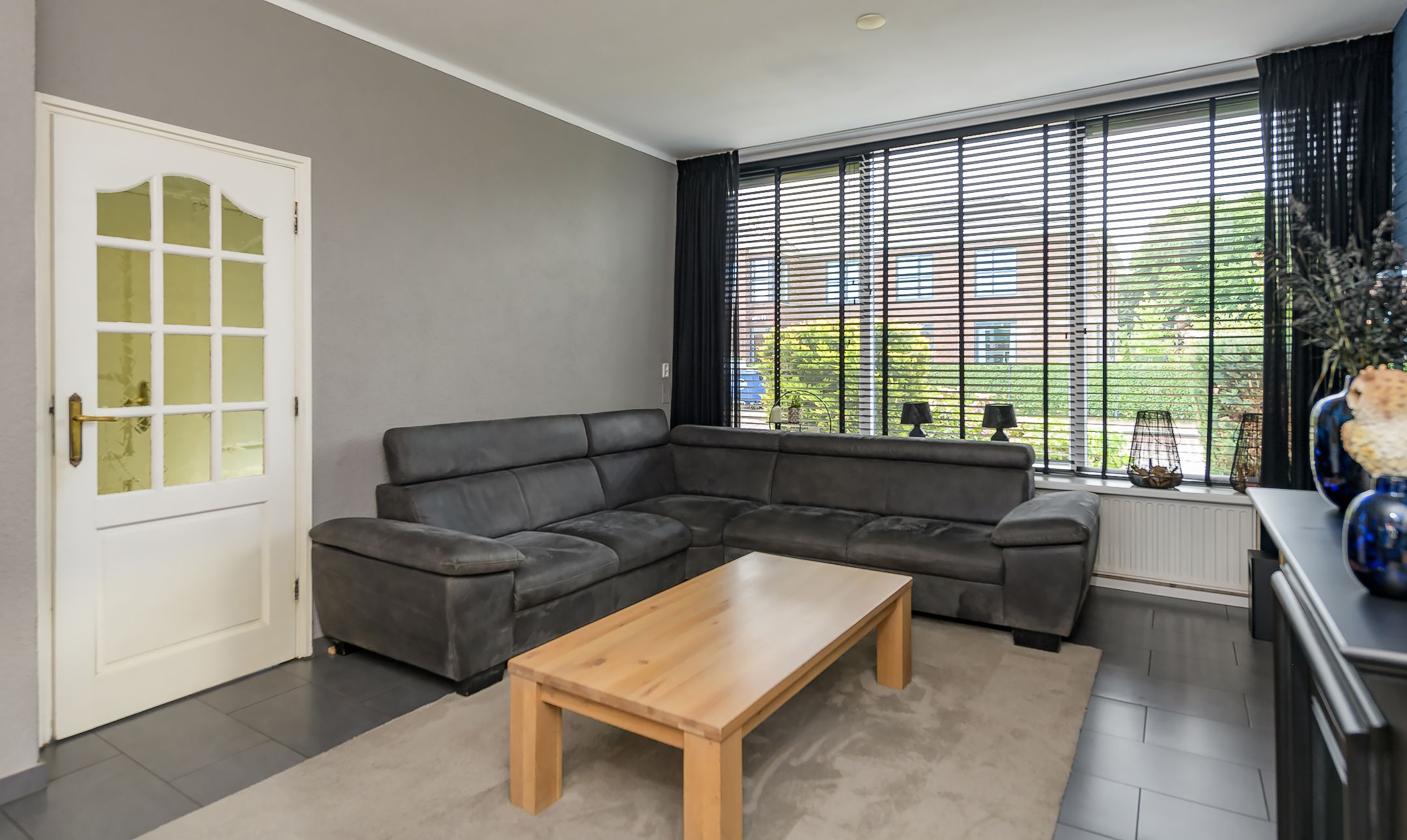 Foto 9 van Ruys de Beerenbrouckstraat 9