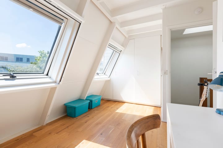 Foto 34 van Adelheidstraat 16