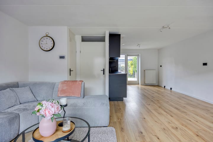 Foto 11 van Hollandiastraat 16