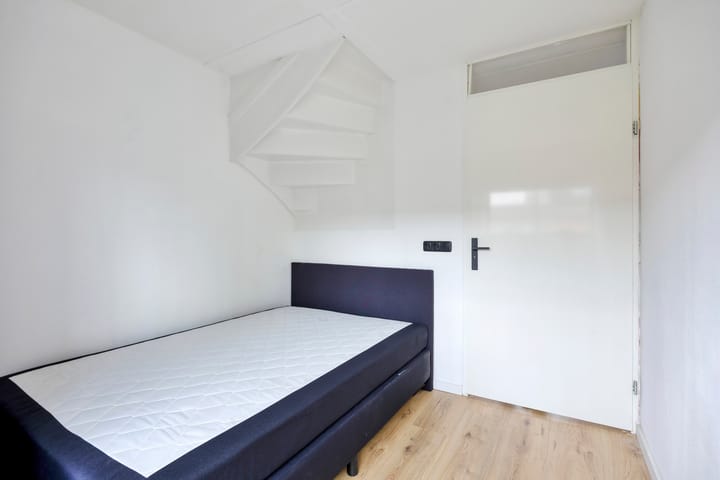 Foto 24 van Hollandiastraat 16