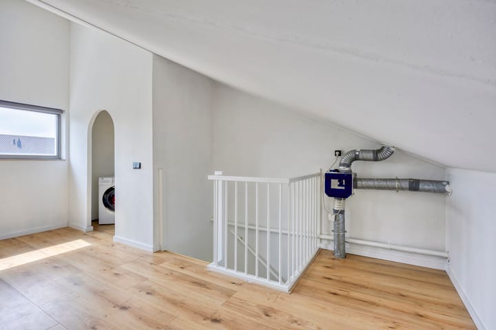 Foto 28 van Hollandiastraat 16