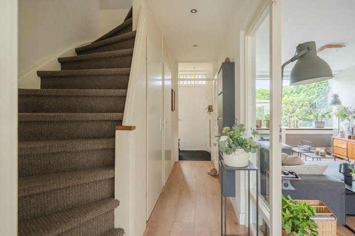 Photo 14 of Van Warmondlaan 1