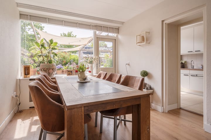 Photo 21 of Van Warmondlaan 1