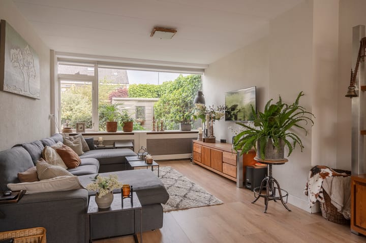 Photo 22 of Van Warmondlaan 1