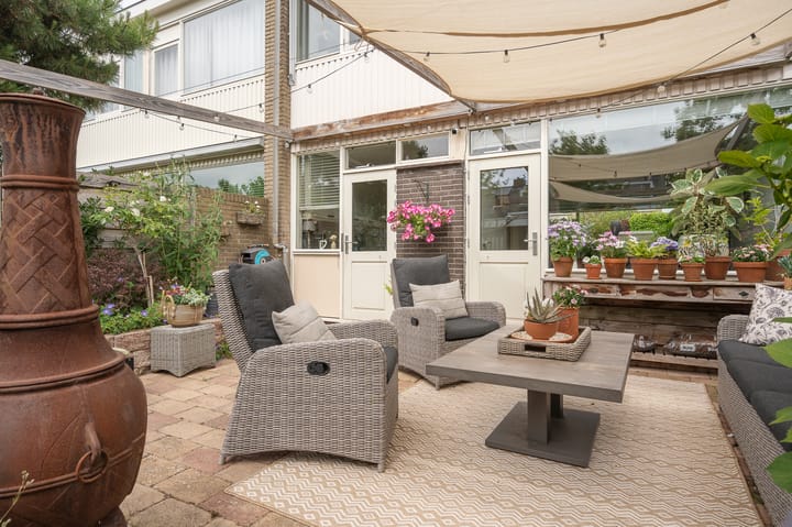 Photo 35 of Van Warmondlaan 1