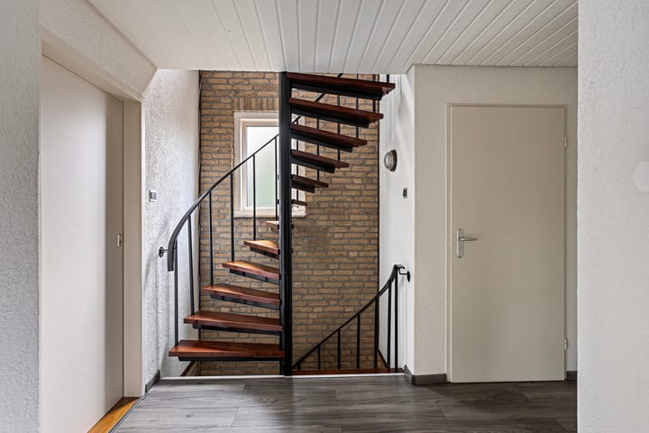 Foto 15 van Helenadal 8