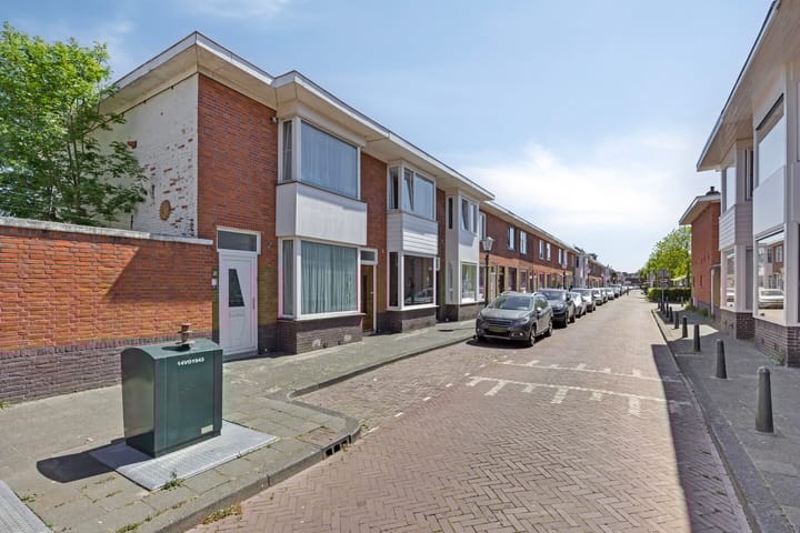 Foto 24 van Bunschotensestraat 2