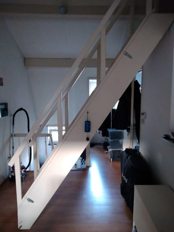 Photo 3 of Leliestraat 3-B