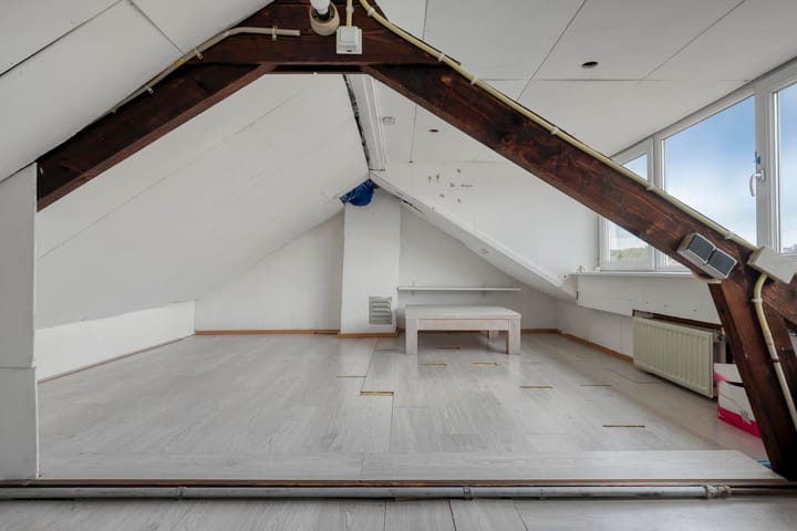 Foto 18 van Cornelis Bloemaertstraat 69