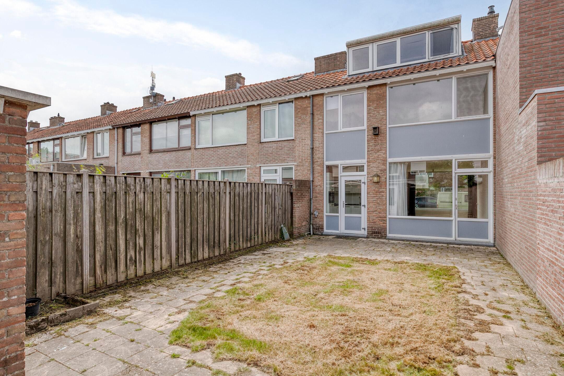 Foto 21 van Cornelis Bloemaertstraat 69