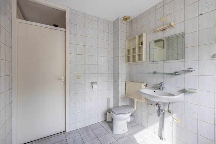 Foto 18 van Marga Klompéstraat 49