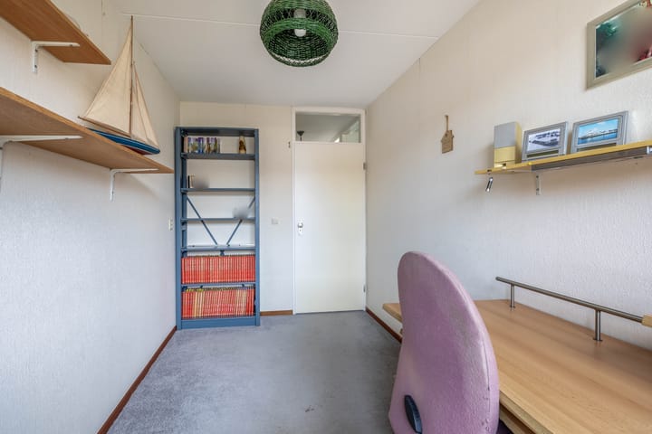 Foto 21 van Marga Klompéstraat 49