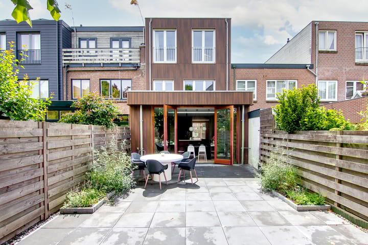 Foto 2 van Oranje Nassaulaan 19