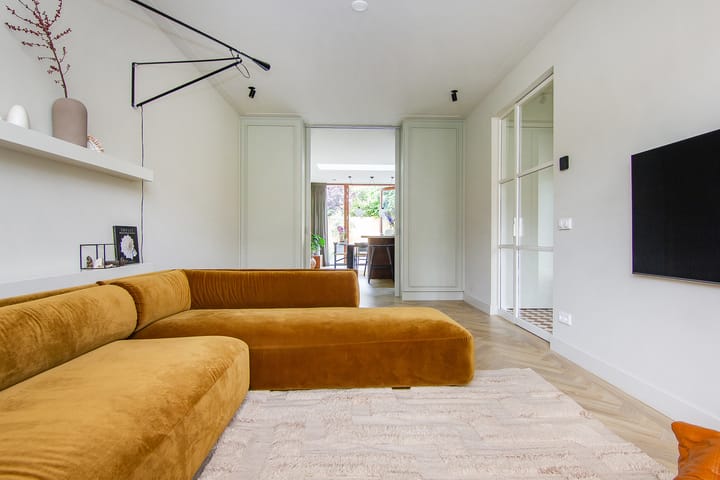 Photo 7 of Oranje Nassaulaan 19