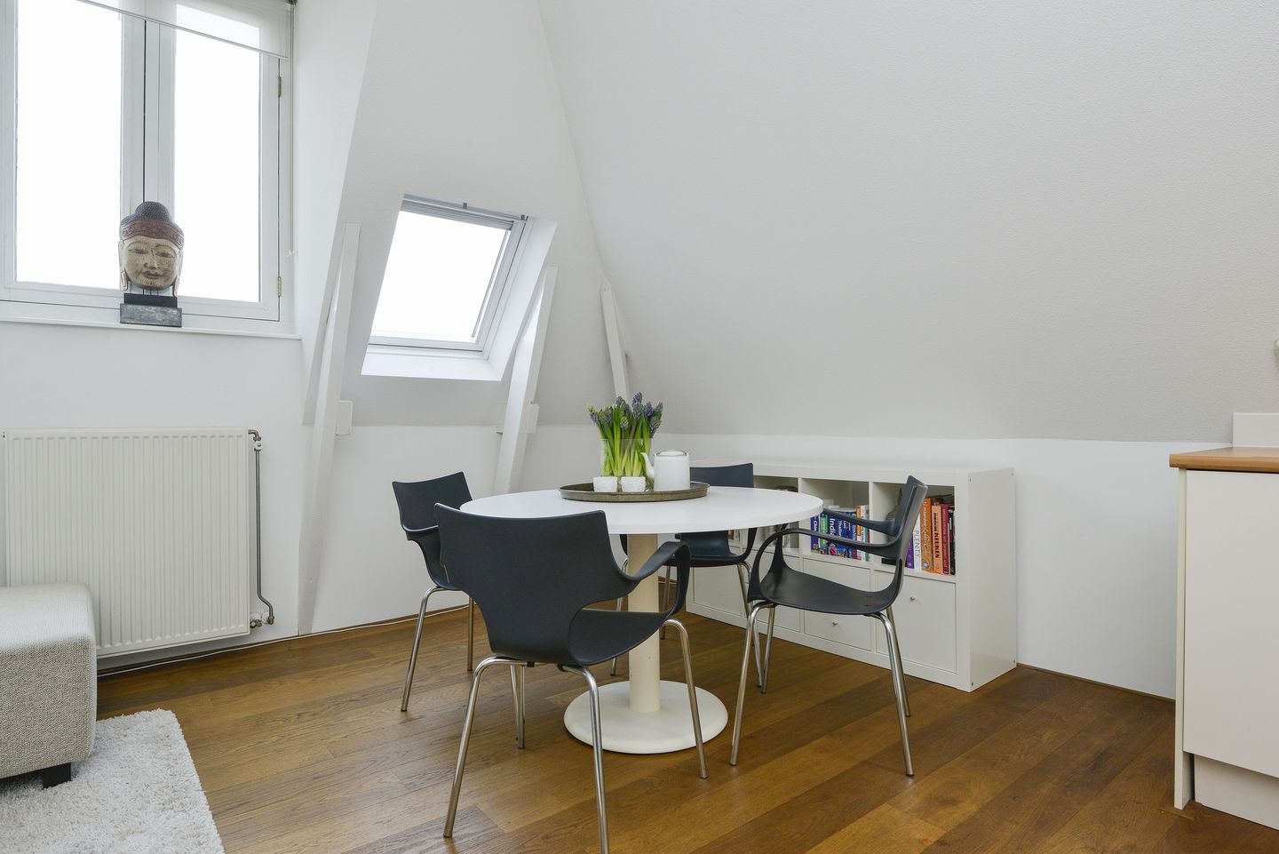 Photo 4 of Marnixstraat 93-E