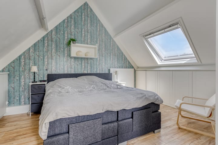 Photo 33 of Entinge 122