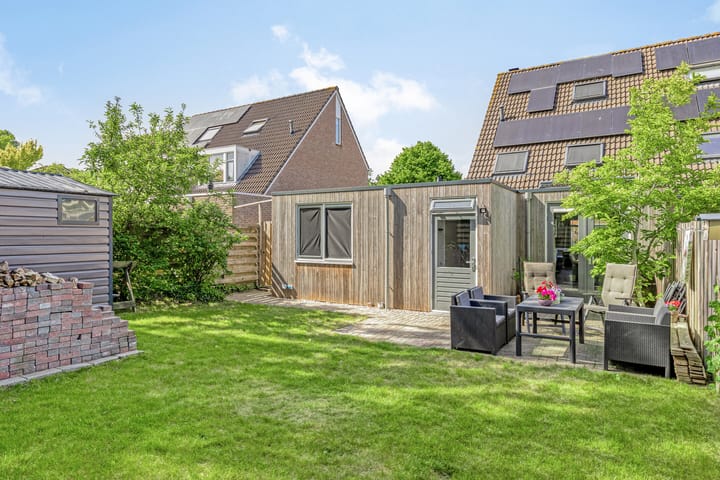 Photo 35 of Entinge 122