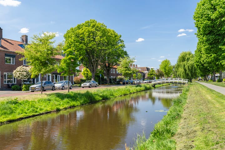 Foto 36 van Cornelis Smitstraat 76