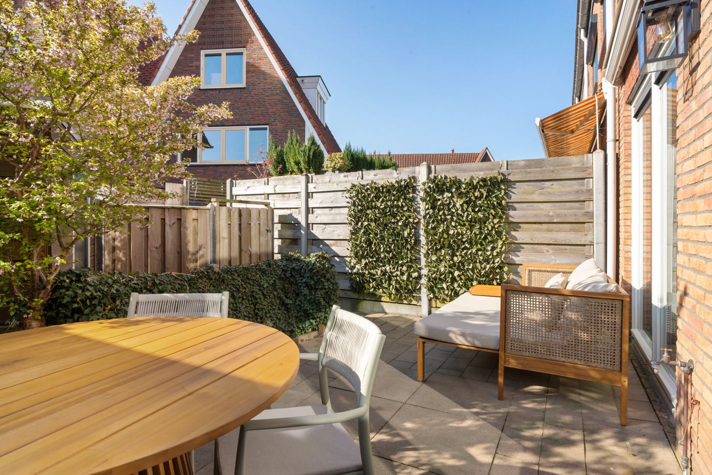 Photo 4 of Weidevogellaan 101